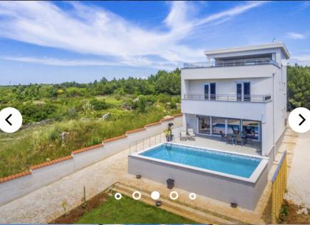 Haus für 1 300 000 euro in Medulin, Kroatien