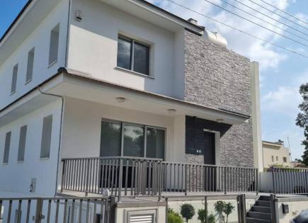Haus für 490 000 euro in Larnaka, Zypern