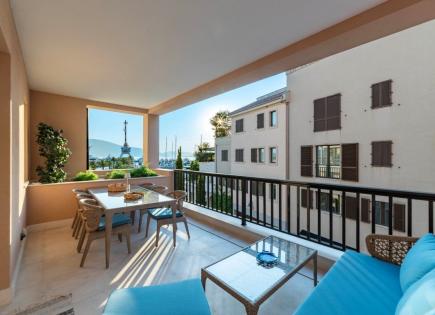 Appartement pour 1 950 000 Euro à Tivat, Monténégro