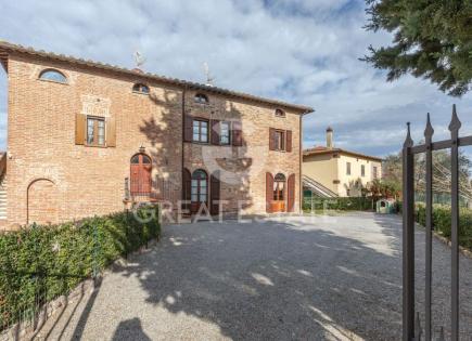 Casa para 300 000 euro en Chiusi, Italia