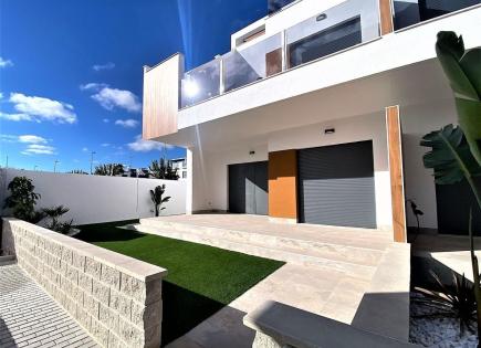 Bungalow for 259 900 euro in Pilar de la Horadada, Spain