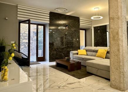 Appartement pour 530 000 Euro à Poreč, Croatie