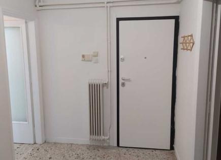 Flat for 75 000 euro in Athens, Greece