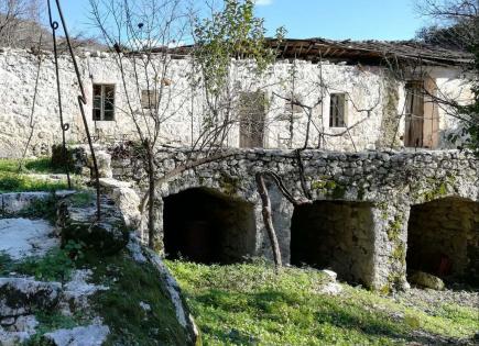 Casa en remodelacion para 60 000 euro en Cetinje, Montenegro