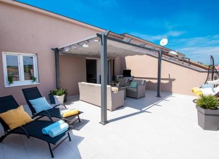 Appartamento per 214 500 euro a Medulin, Croazia