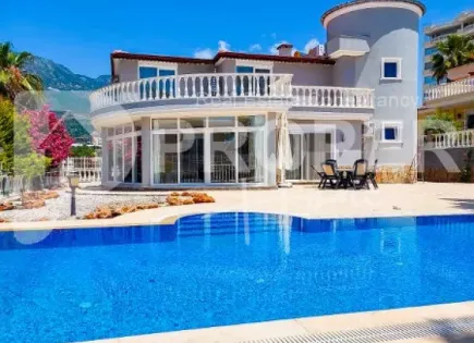 Villa for 856 000 euro in Alanya, Turkey