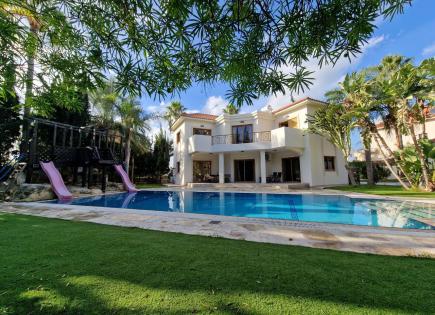 Maison pour 1 000 000 Euro à Larnaca, Chypre