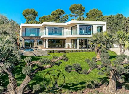 Villa in Mougins, France (price on request)