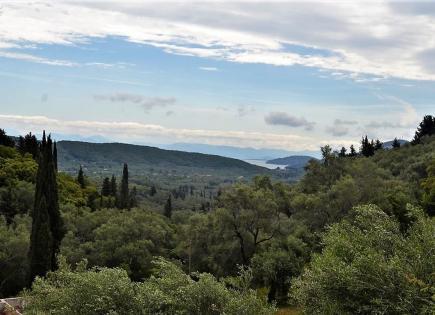 Terrain pour 250 000 Euro à Corfou, Grèce