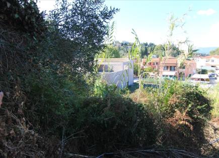 Terrain pour 210 000 Euro à Corfou, Grèce