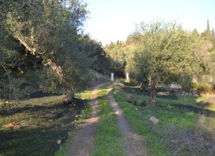 Terrain pour 260 000 Euro à Corfou, Grèce