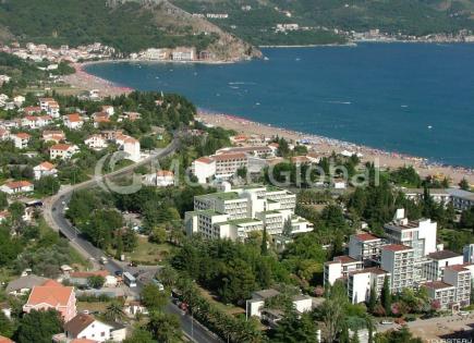 Terrain pour 350 000 Euro à Becici, Monténégro