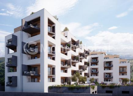 Wohnung für 155 844 euro in Becici, Montenegro