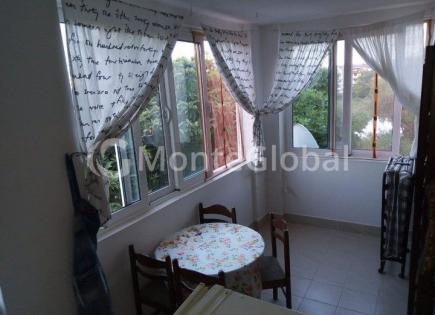 Piso para 56 000 euro en Igalo, Montenegro