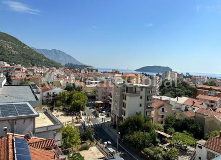 Piso para 330 000 euro en Budva, Montenegro