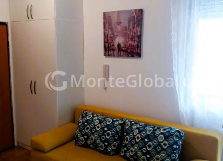 Flat for 55 000 euro in Petrovac, Montenegro