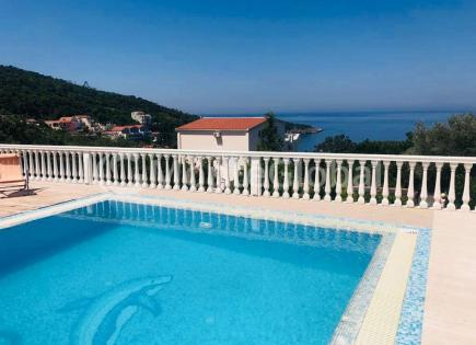 House for 280 000 euro in Dobra Voda, Montenegro