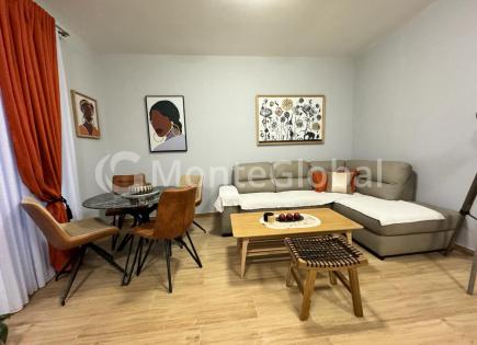 Flat for 150 000 euro in Kotor, Montenegro