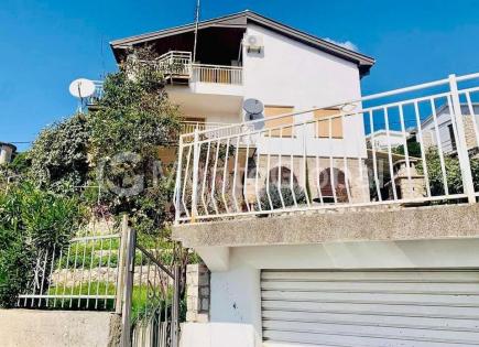 Casa para 265 000 euro en Dobra Voda, Montenegro