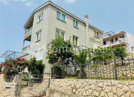 Casa para 350 000 euro en Dobra Voda, Montenegro