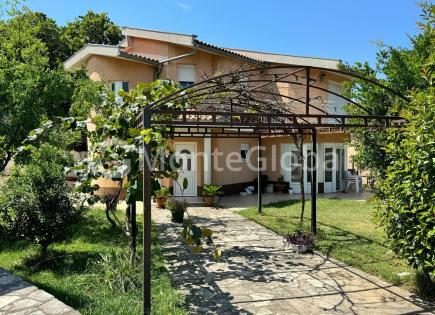 Haus für 220 000 euro in Bar, Montenegro