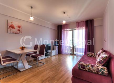 Piso para 260 000 euro en Becici, Montenegro