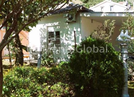 Haus für 190 000 euro in Kotor, Montenegro