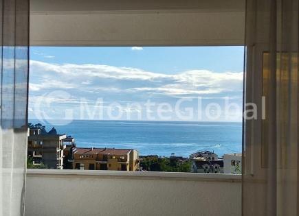 Piso para 200 000 euro en Petrovac, Montenegro