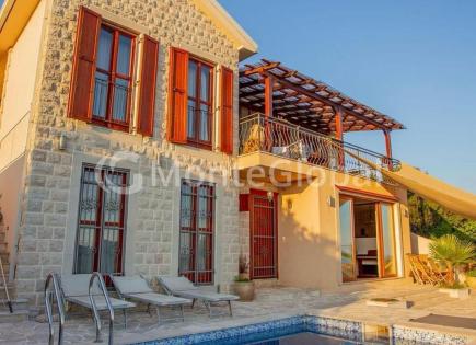 House for 450 000 euro in Kotor, Montenegro