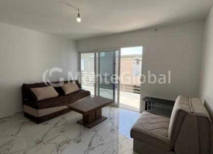 Flat for 145 600 euro in Dobra Voda, Montenegro
