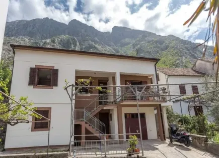 Casa para 459 000 euro en Kotor, Montenegro