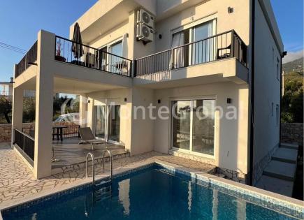 Casa para 265 000 euro en Dobra Voda, Montenegro
