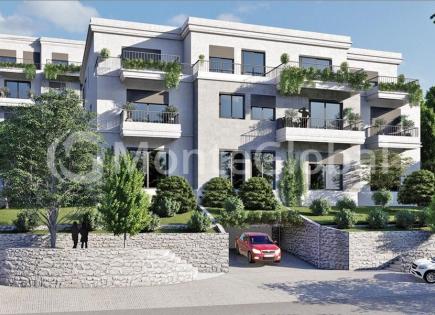 Piso para 90 000 euro en Dobrota, Montenegro