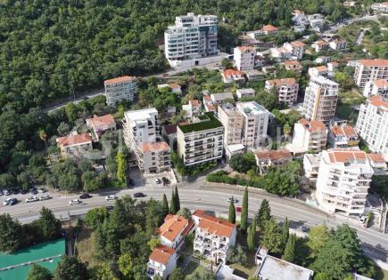 Wohnung für 392 000 euro in Becici, Montenegro