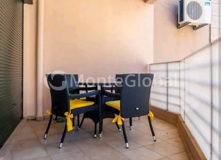 Wohnung für 220 000 euro in Petrovac, Montenegro