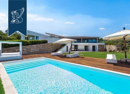 Villa para 5 500 000 euro en San Teodoro, Italia