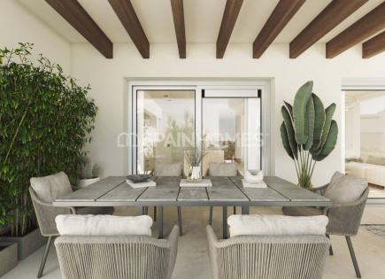 Apartment für 730 000 euro in Benahavis, Spanien