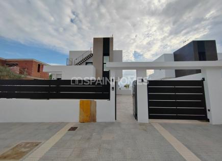 Villa for 950 000 euro in Alicante, Spain