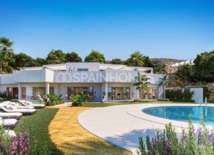 Apartamento para 301 000 euro en Estepona, España