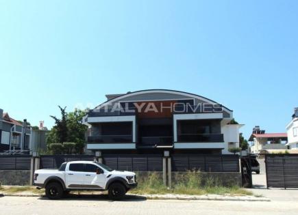 Villa for 1 550 000 euro in Serik, Turkey