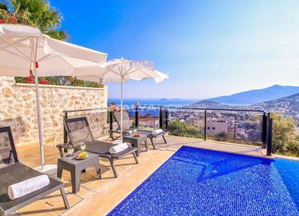 Villa for 1 200 000 euro in Kalkan, Turkey