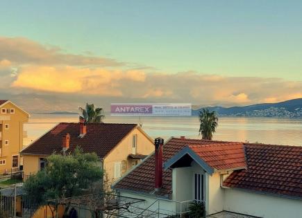 Apartamento para 155 000 euro en Denovici, Montenegro