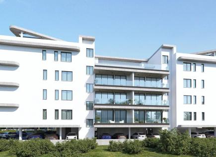 Flat for 175 000 euro in Larnaca, Cyprus