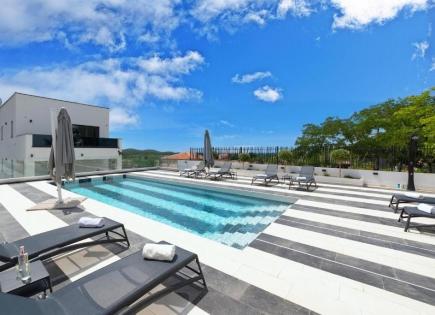 Maison pour 1 550 000 Euro à Poreč, Croatie