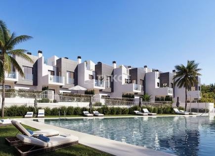 Casa adosada para 461 000 euro en Fuengirola, España