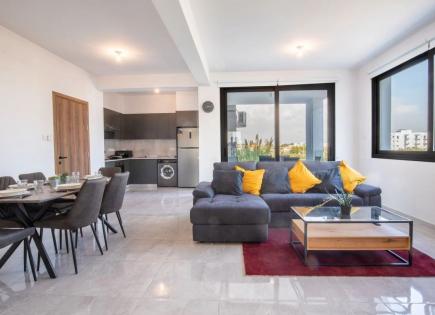 Appartement pour 1 350 Euro par mois à Larnaca, Chypre