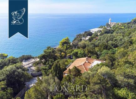 Villa for 1 700 000 euro in San Felice Circeo, Italy