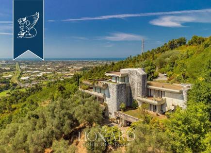 Villa für 2 600 000 euro in Camaiore, Italien