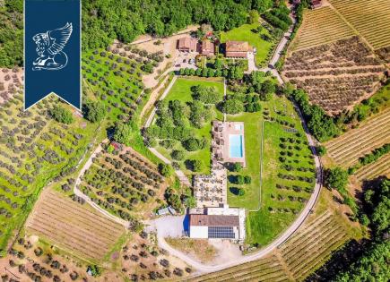 Farm für 2 900 000 euro in Arezzo, Italien