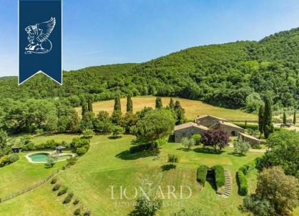 Granja para 6 200 000 euro en Sarteano, Italia